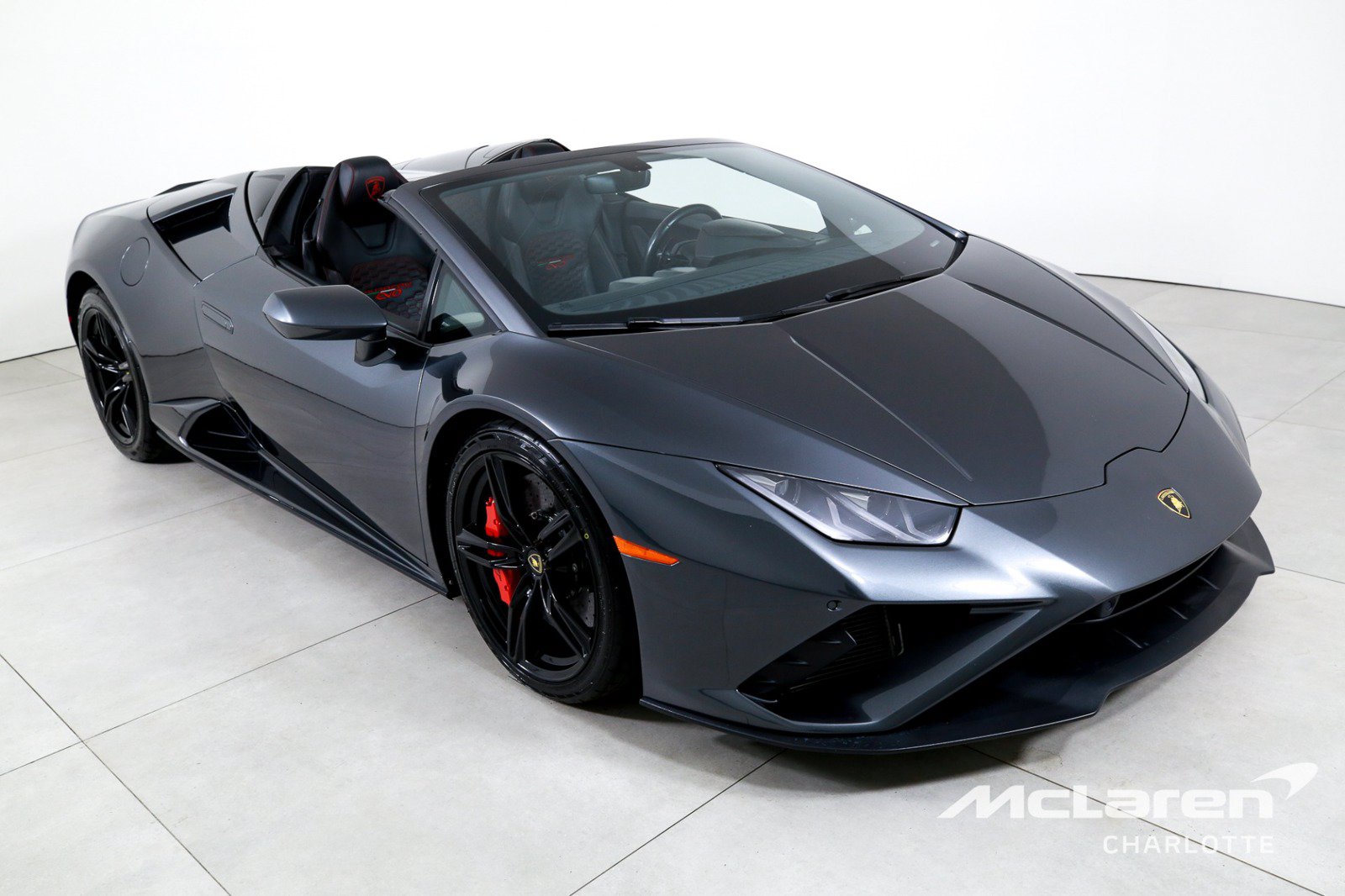 Used 2022 Lamborghini Huracan EVO RWD image 4