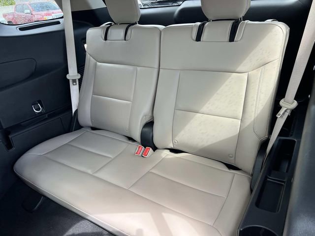Certified 2023 Ford Explorer XLT w/ Equipment Group 202A AWD/4WD image 15