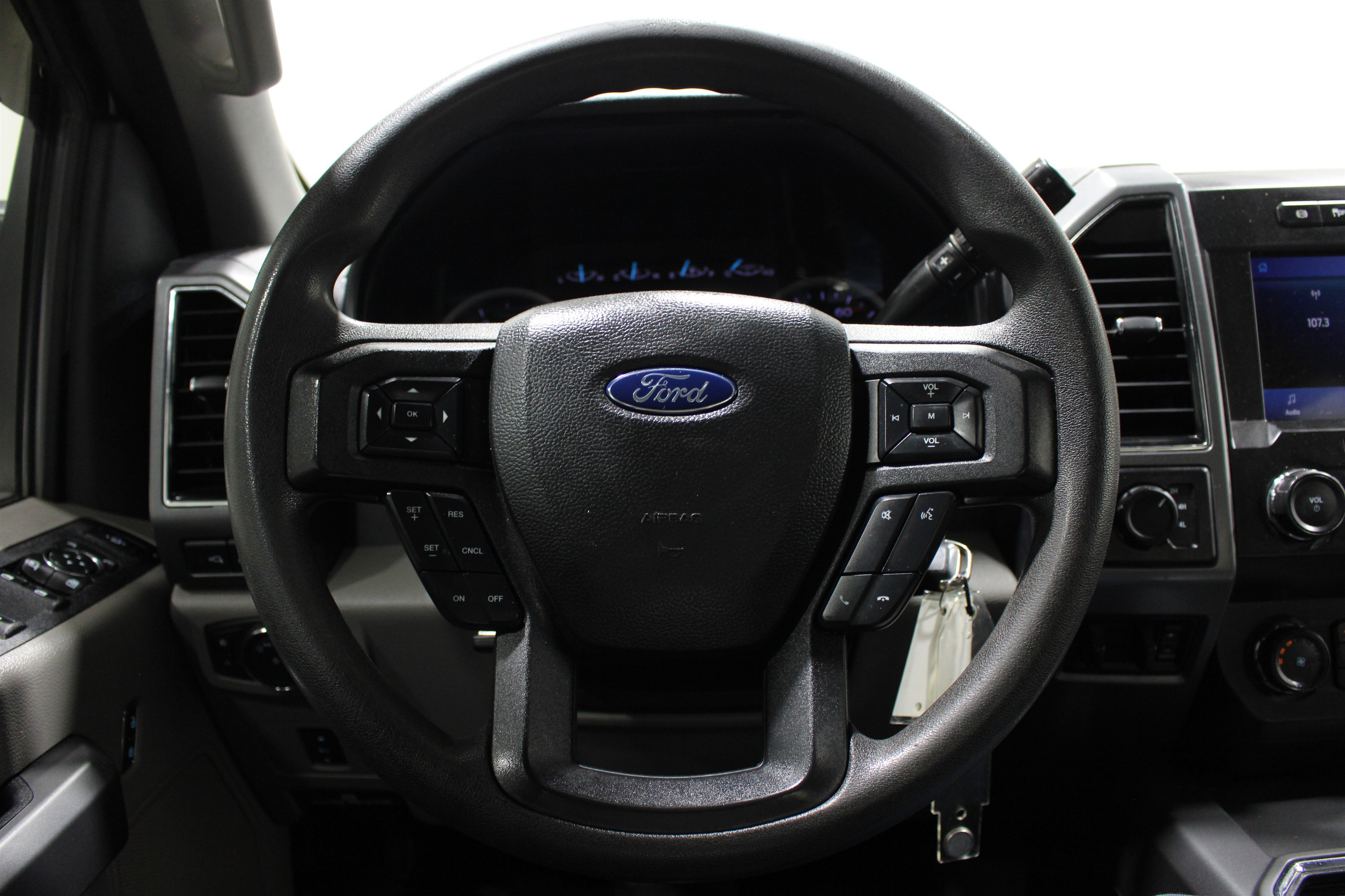 Used 2019 Ford F250 XLT w/ XLT Premium Package image 10