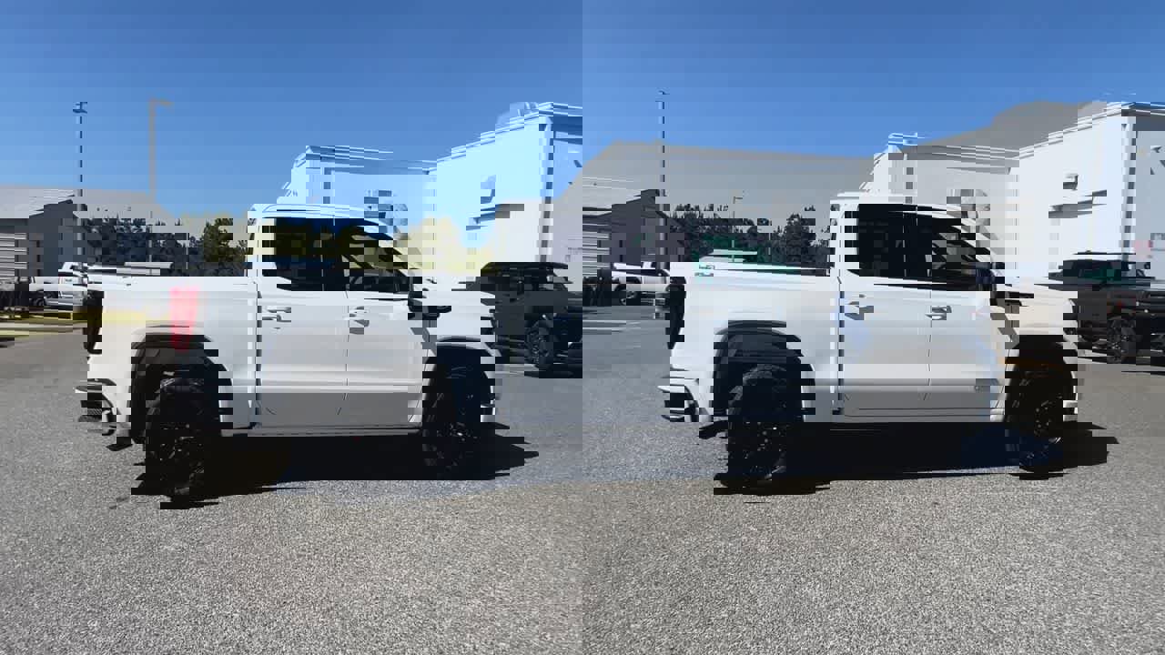 New 2026 GMC Sierra 1500 Elevation image 9