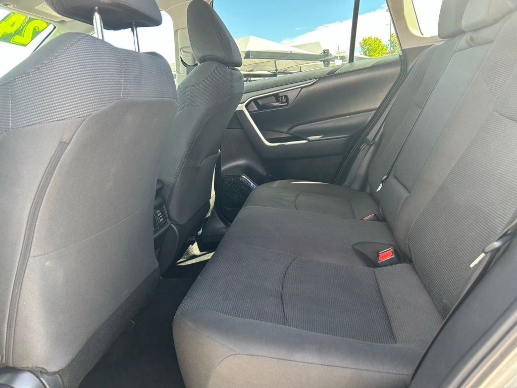 Used 2024 Toyota RAV4 LE image 29