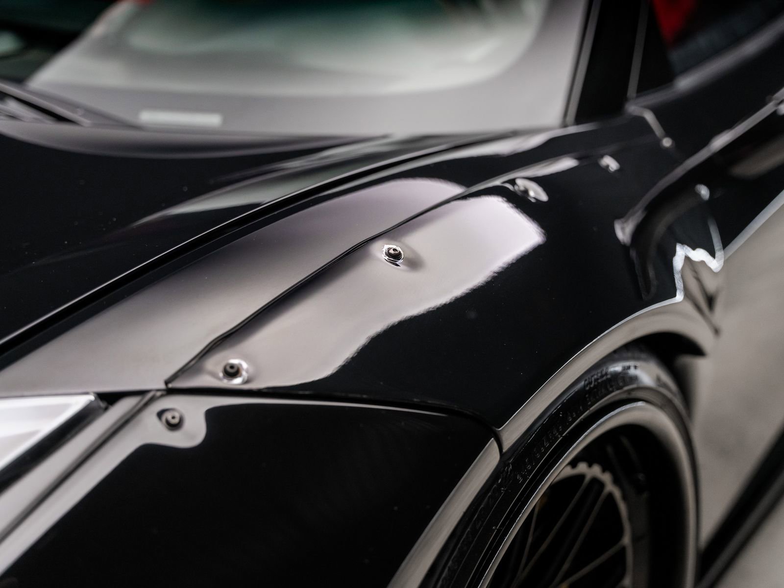 Used 2013 Ferrari 458 Spider RWD image 31