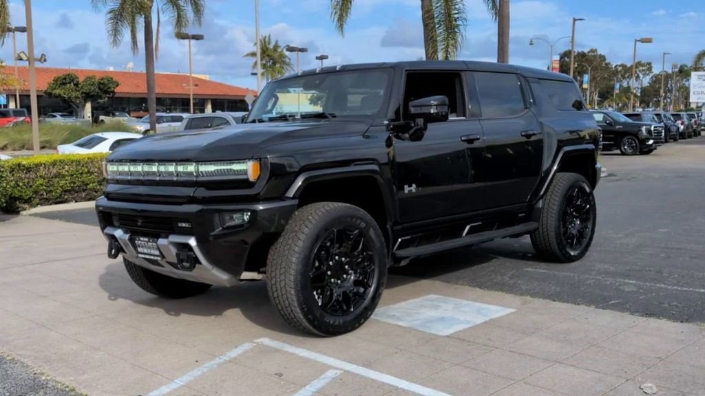Certified 2024 GMC Hummer EV 2X AWD/4WD image 6