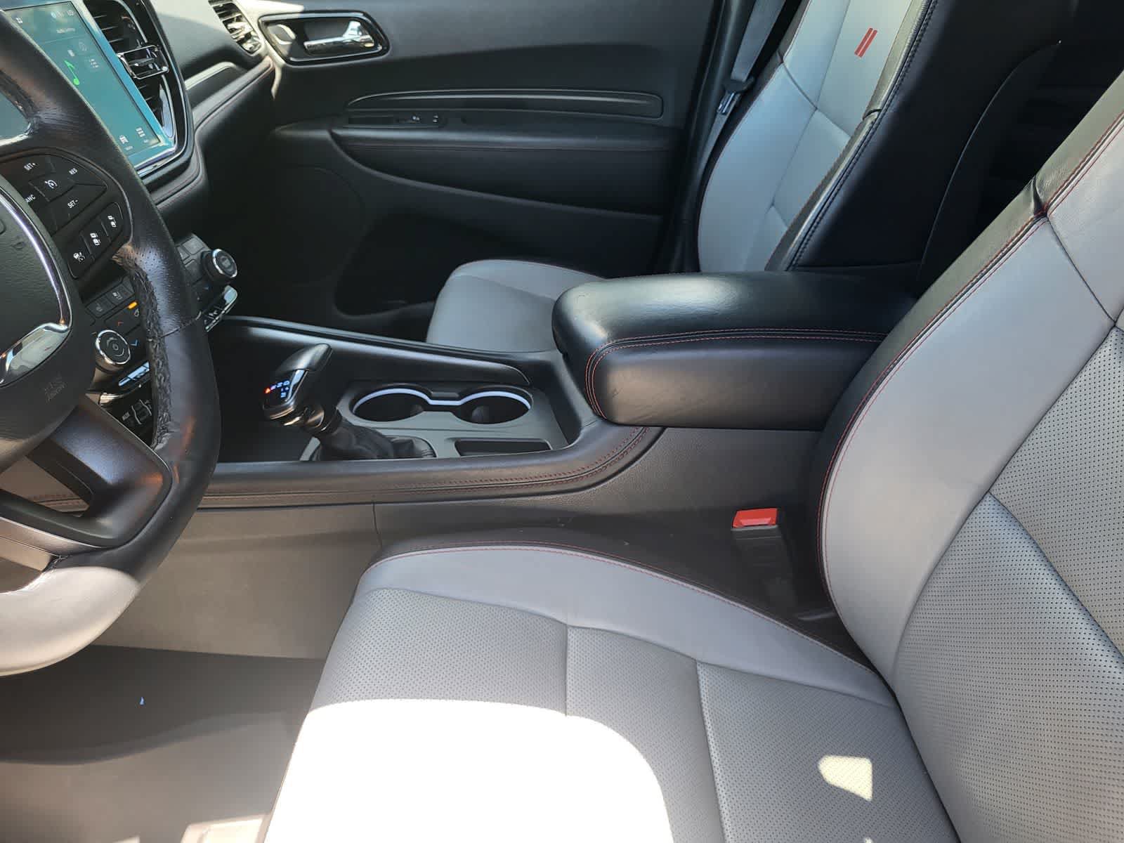 Used 2024 Dodge Durango GT AWD/4WD image 3