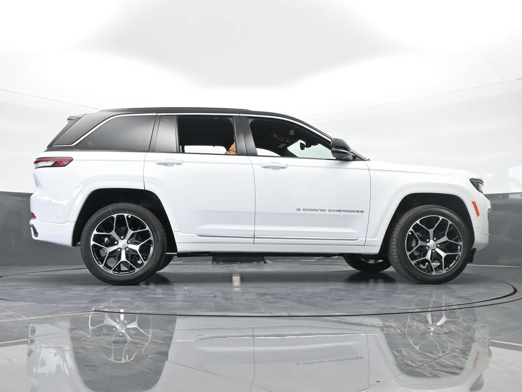 New 2025 Jeep Grand Cherokee Summit AWD/4WD image 67