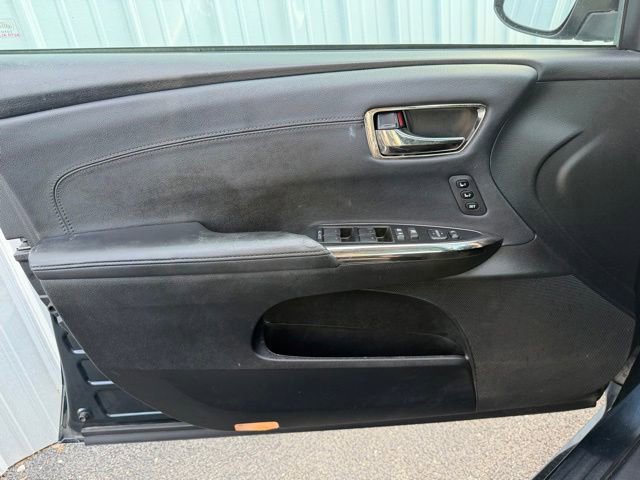 Used 2016 Toyota Avalon Touring FWD image 11