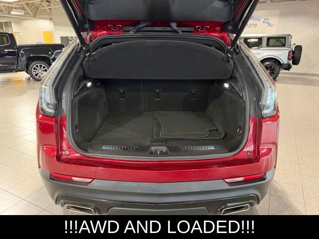 Used 2022 Cadillac XT4 Sport w/ Sun And Sound Package AWD/4WD image 8