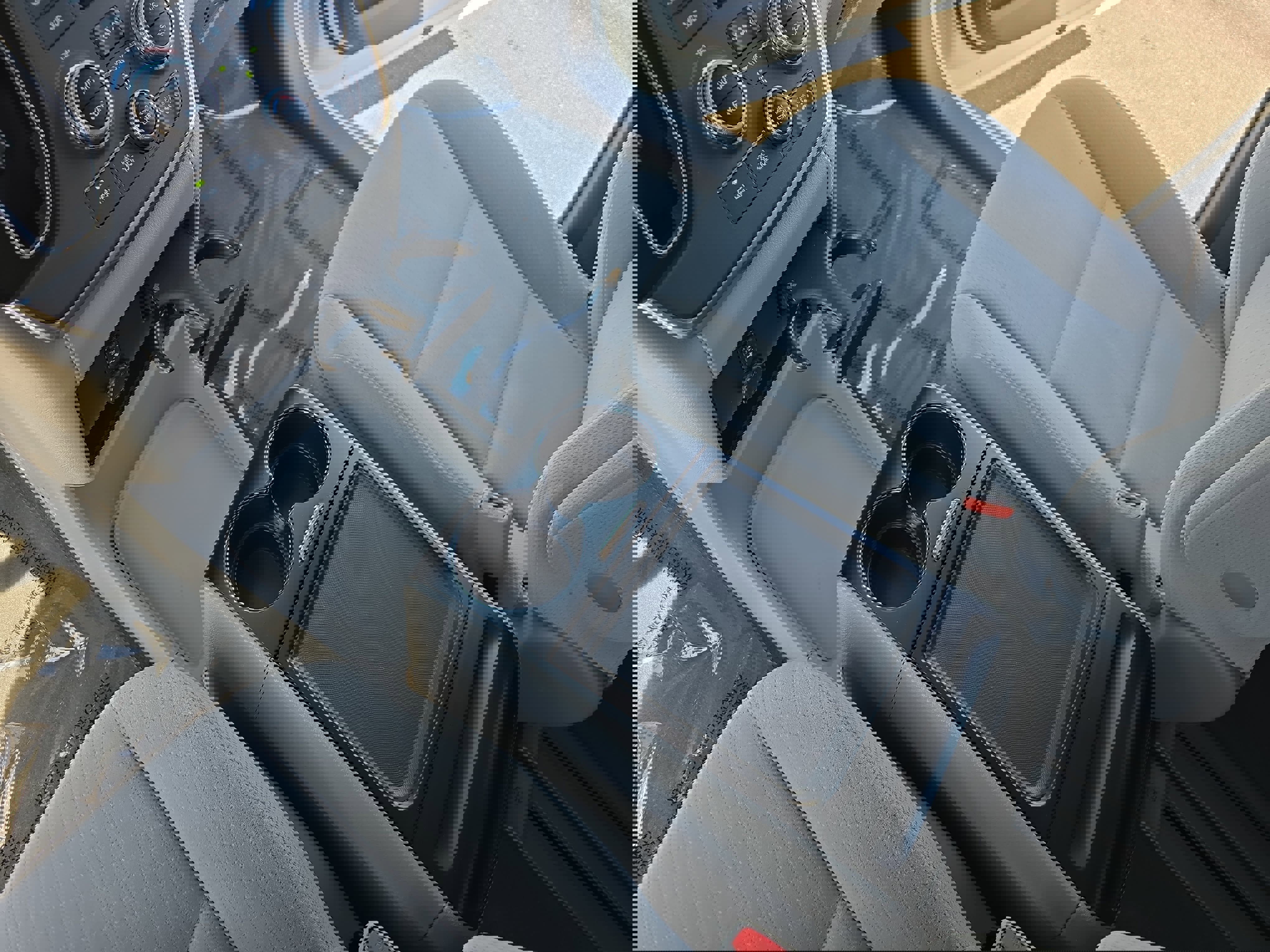 Used 2017 Toyota Sienna LE image 25