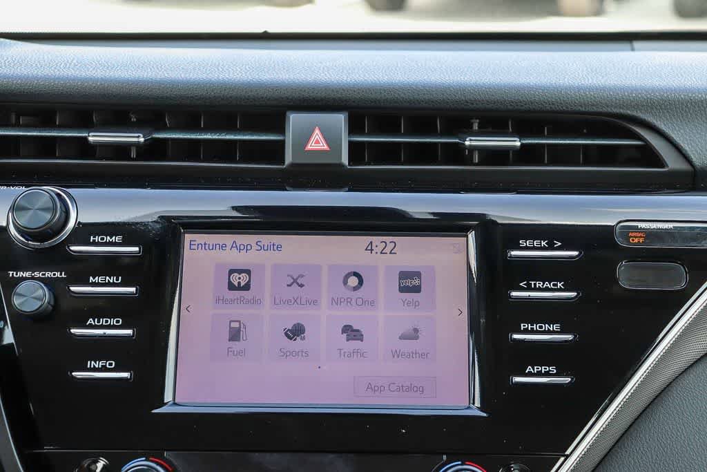 Used 2018 Toyota Camry SE FWD image 12