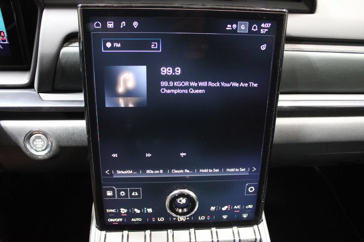 New 2026 GMC Terrain AT4 w/ Convenience Package III AWD/4WD image 48