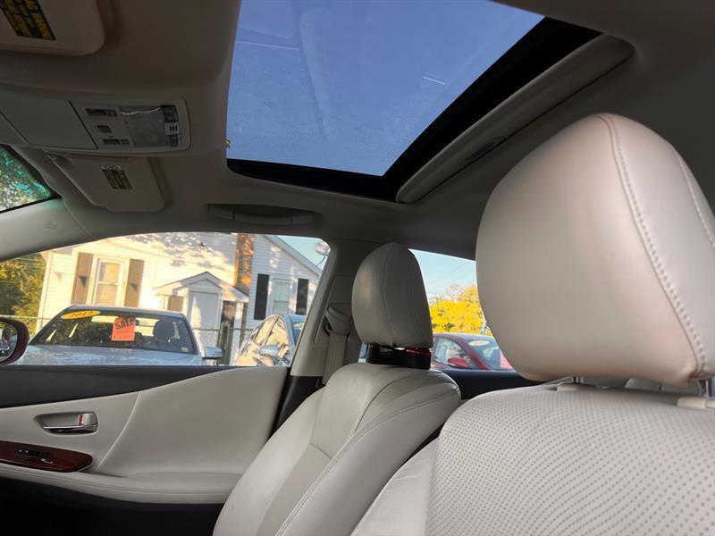 Used 2010 Lexus HS 250h FWD image 17