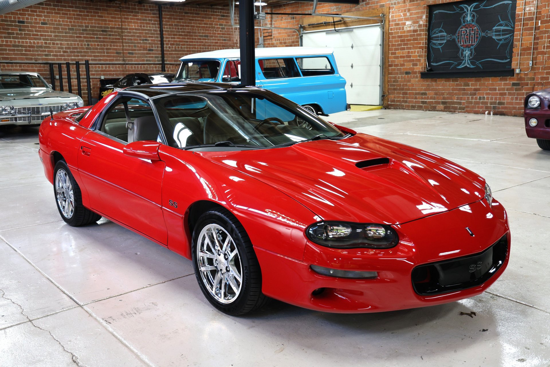 Used 2002 Chevrolet Camaro Z28 w/ SS Performance/Appearance Pkg image 3