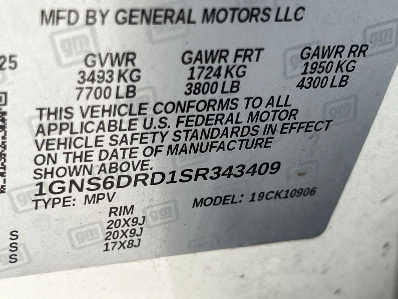 Used 2025 Chevrolet Suburban Z71 AWD/4WD image 12