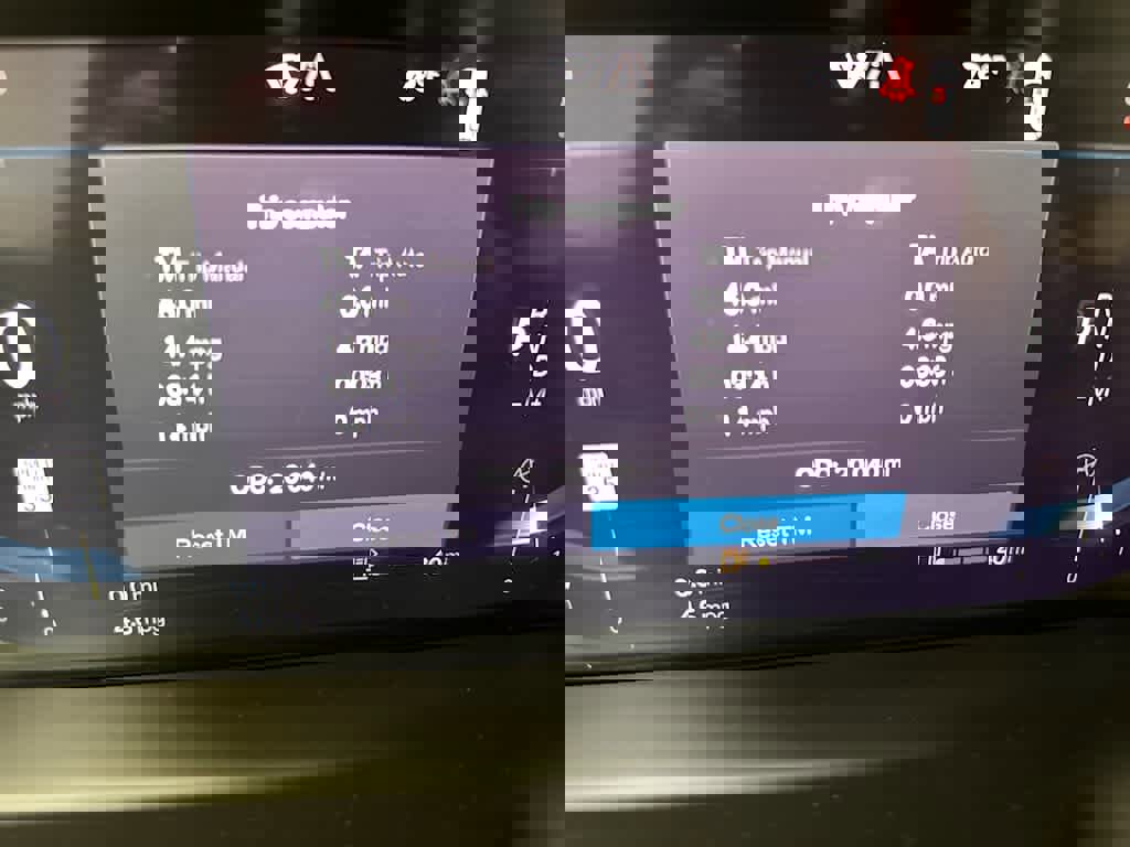 Used 2023 Volvo XC90 B5 Core w/ Protection Package image 16