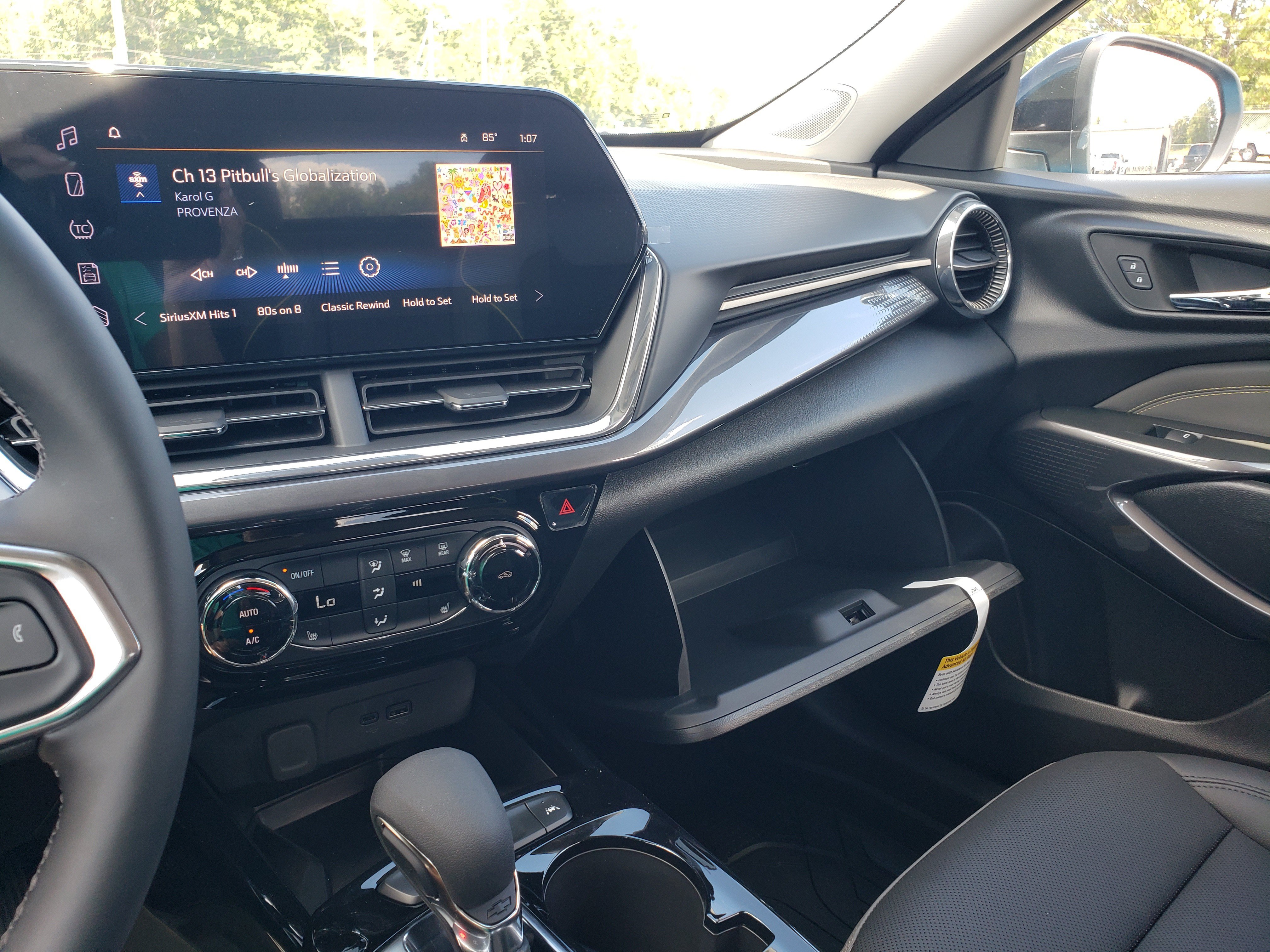 New 2026 Chevrolet Trax ACTIV w/ Sunroof Package FWD image 24