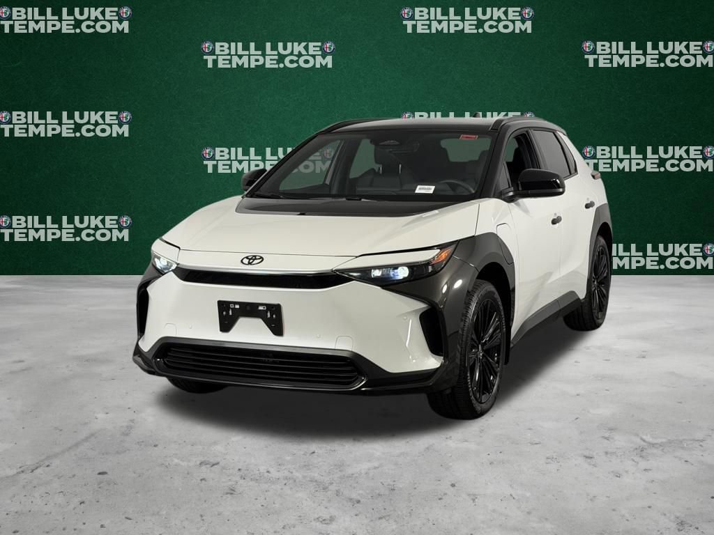 Used 2025 Toyota bZ4X AWD image 4