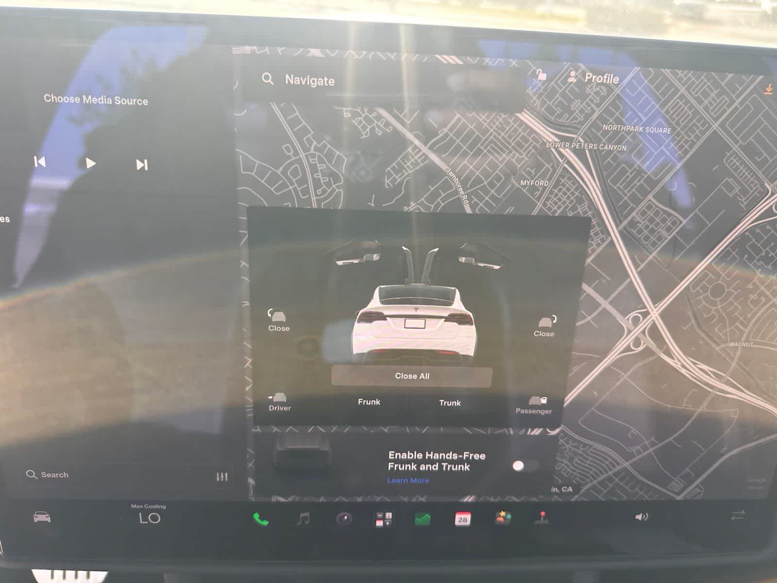 Used 2022 Tesla Model X AWD/4WD image 15