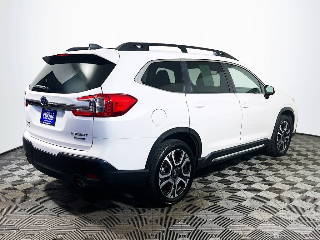 Used 2023 Subaru Ascent Limited AWD/4WD image 7