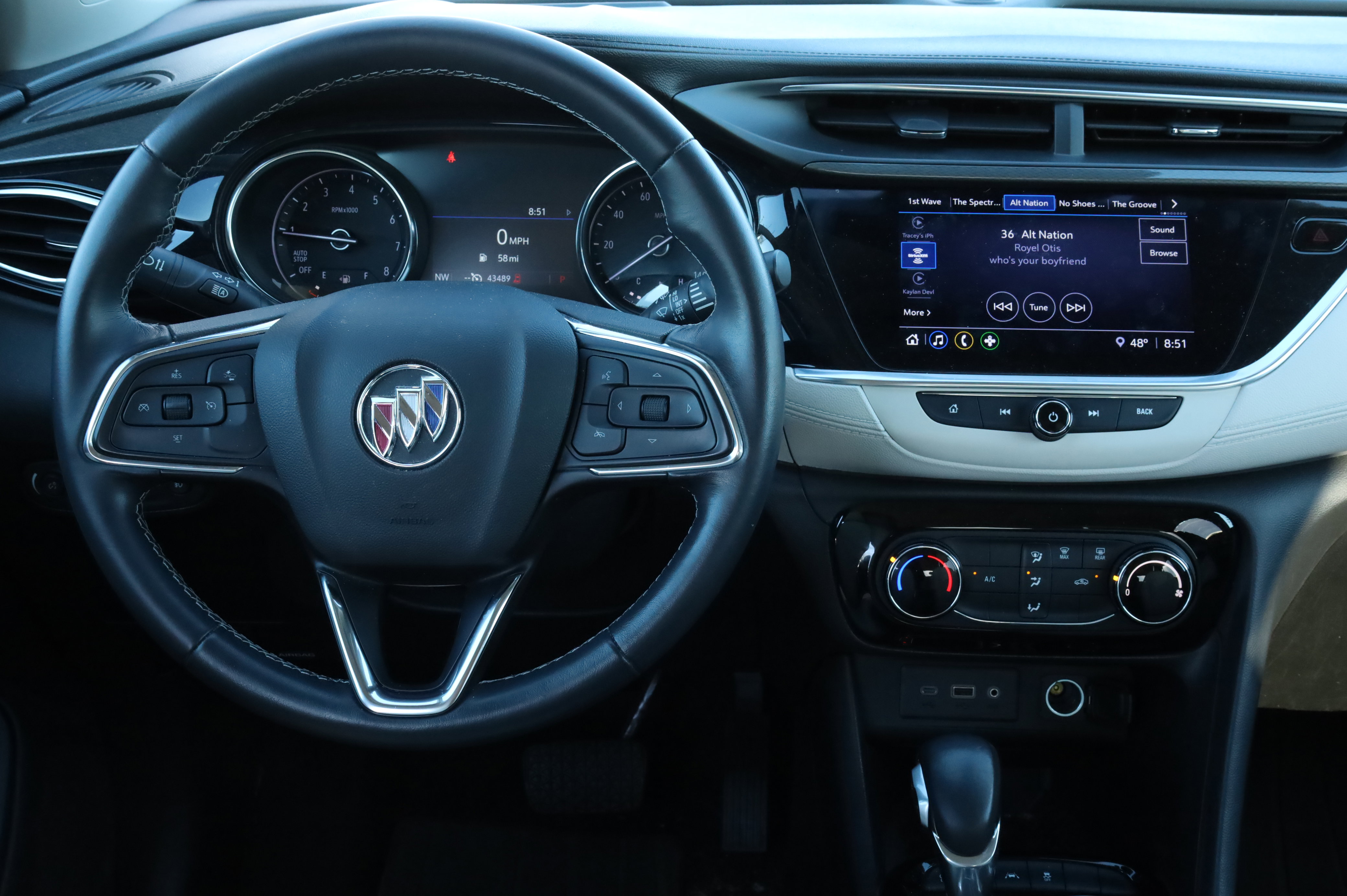 Used 2021 Buick Encore GX Preferred image 11