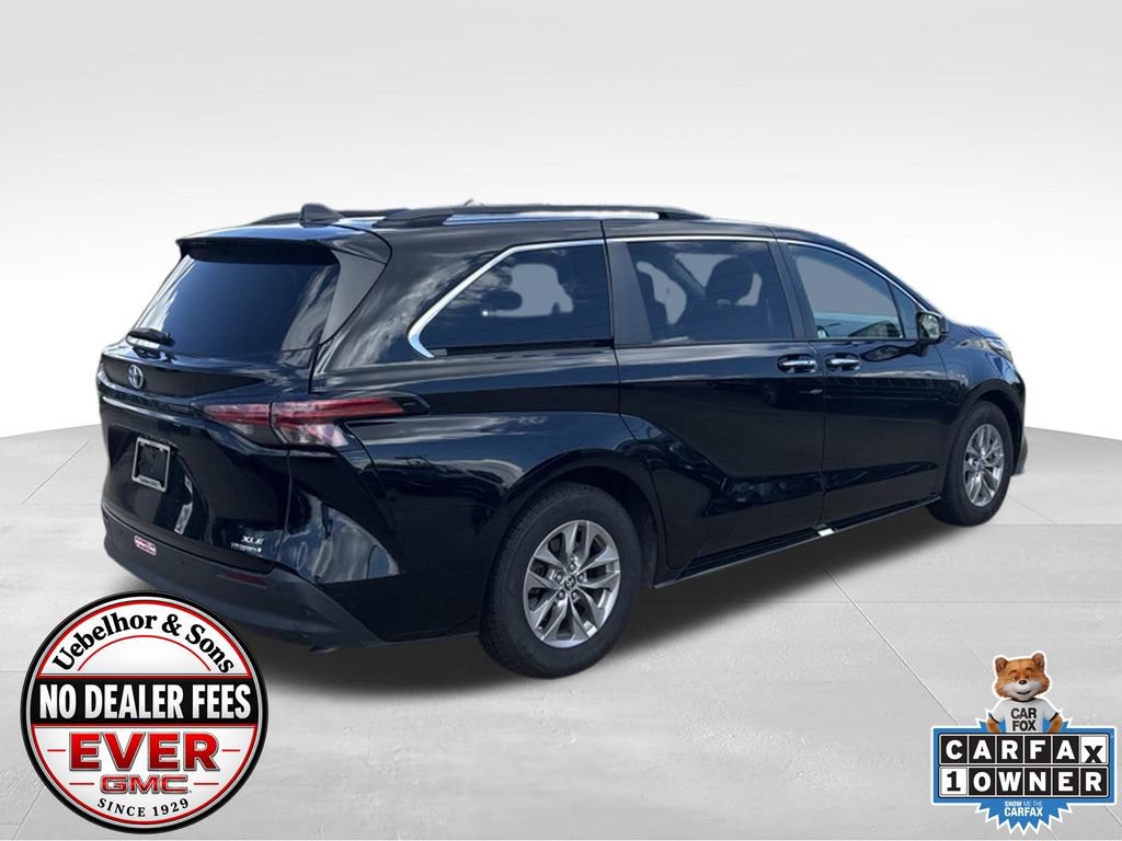 Used 2022 Toyota Sienna XLE w/ XLE Plus Package FWD image 6
