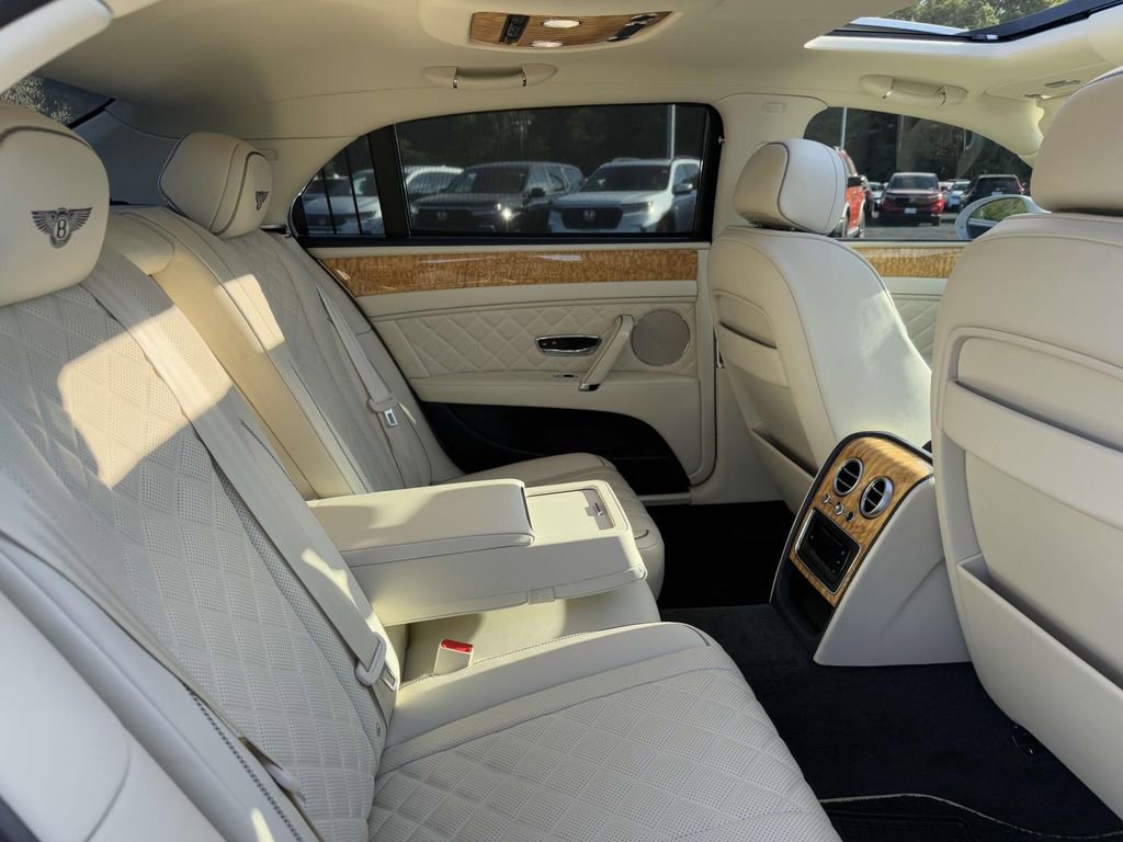 Used 2017 Bentley Flying Spur S V8 image 15