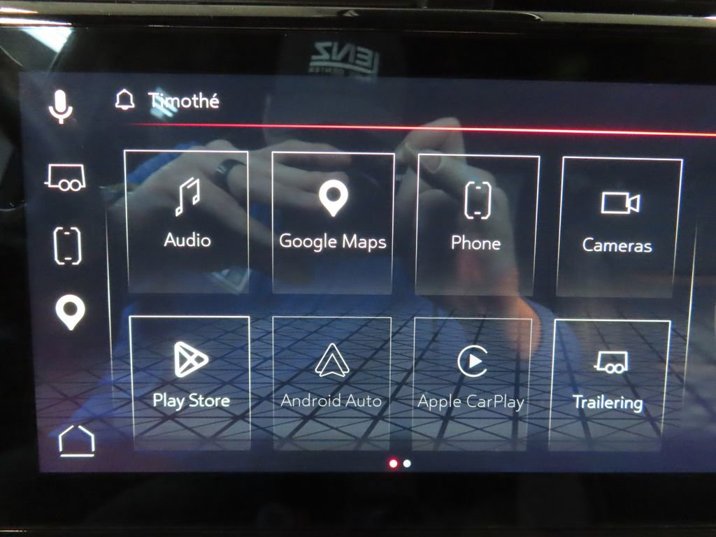 Used 2024 GMC Sierra 2500 AT4 w/ Technology Package AWD/4WD image 29