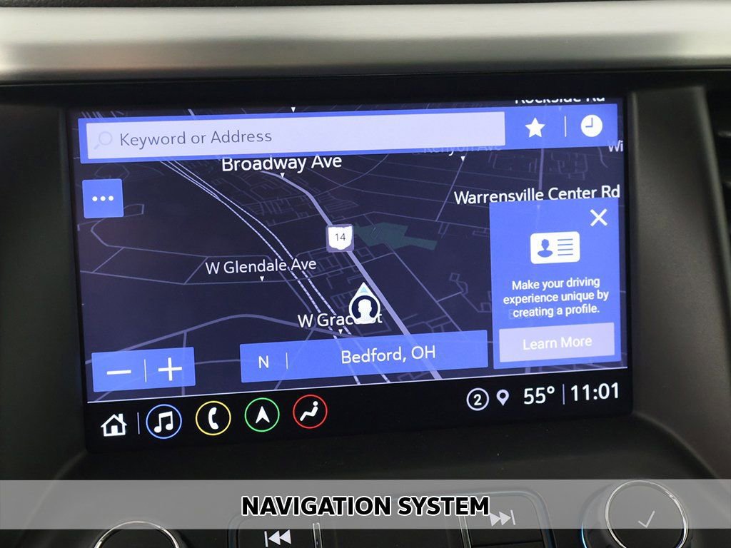 Used 2023 GMC Acadia SLT w/ Elevation Edition image 3