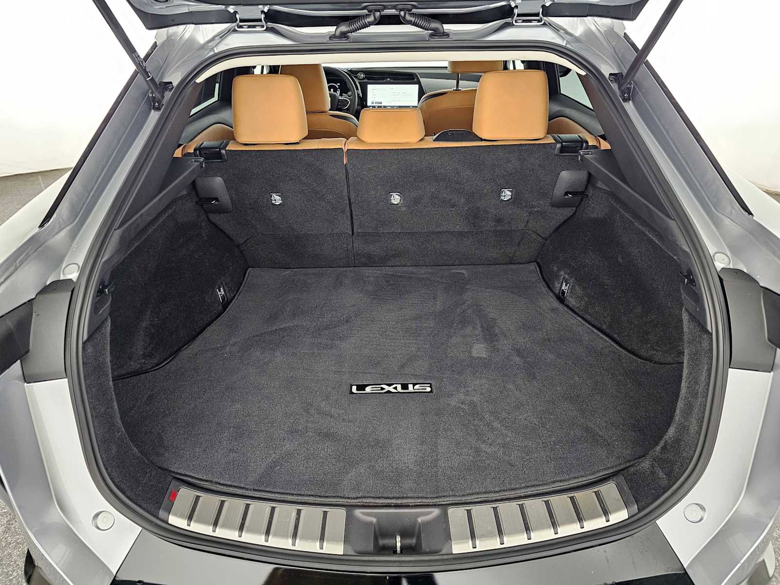 Used 2024 Lexus RZ 300e Premium image 14