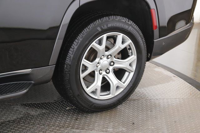 Used 2022 Jeep Wagoneer Series I w/ Convenience Group I image 14