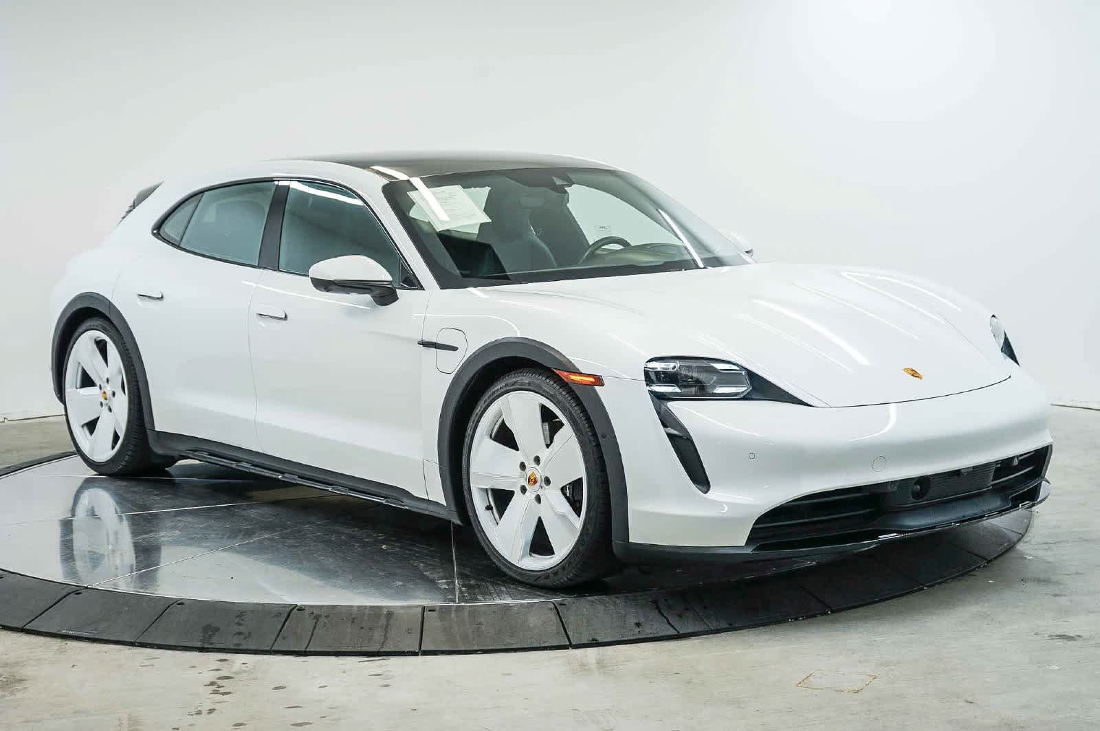 Certified 2023 Porsche Taycan 4S AWD/4WD image 7