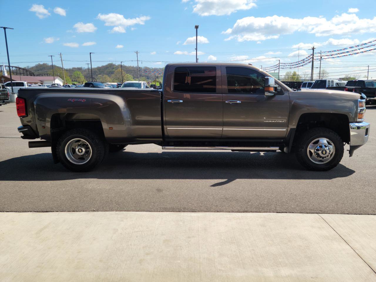 Used 2015 Chevrolet Silverado 3500 LTZ w/ Duramax Plus Package image 24