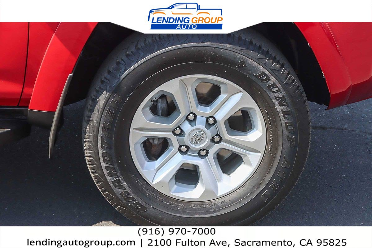 Used 2019 Toyota 4Runner SR5 image 9