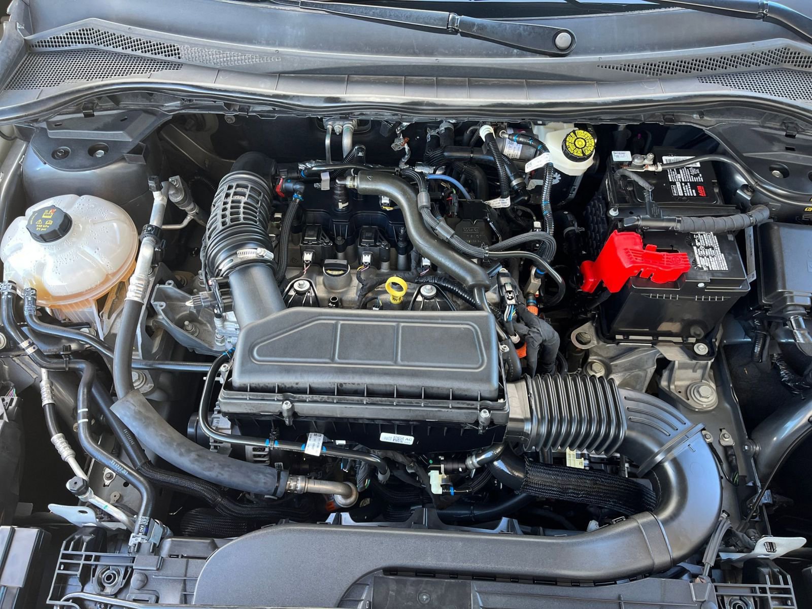 Used 2023 Ford Escape Active image 32