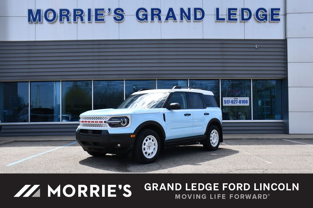 Used 2025 Ford Bronco Sport Heritage w/ Convenience Package AWD/4WD image 1