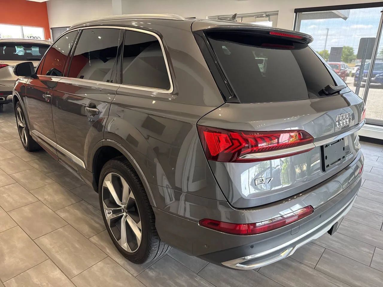 Used 2023 Audi Q7 3.0T Premium Plus AWD/4WD image 7