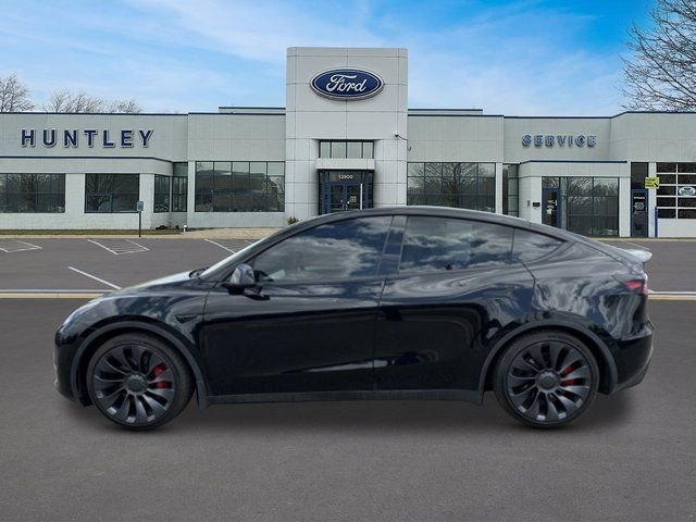 Used 2024 Tesla Model Y Performance AWD/4WD image 6