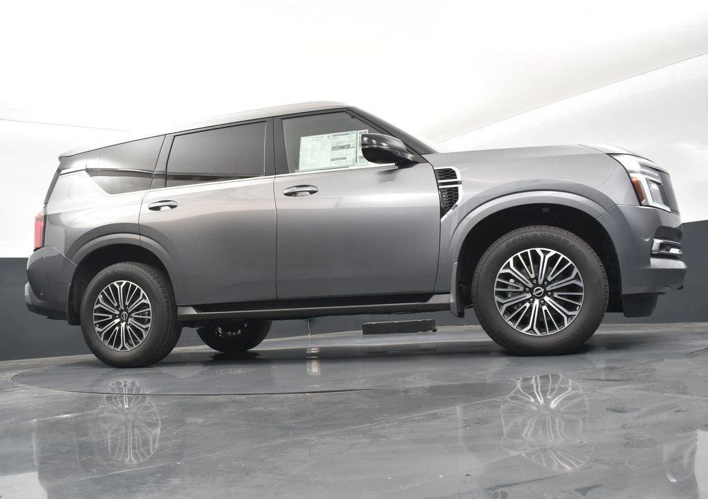 New 2025 Nissan Armada SL w/ Convenience Package image 38