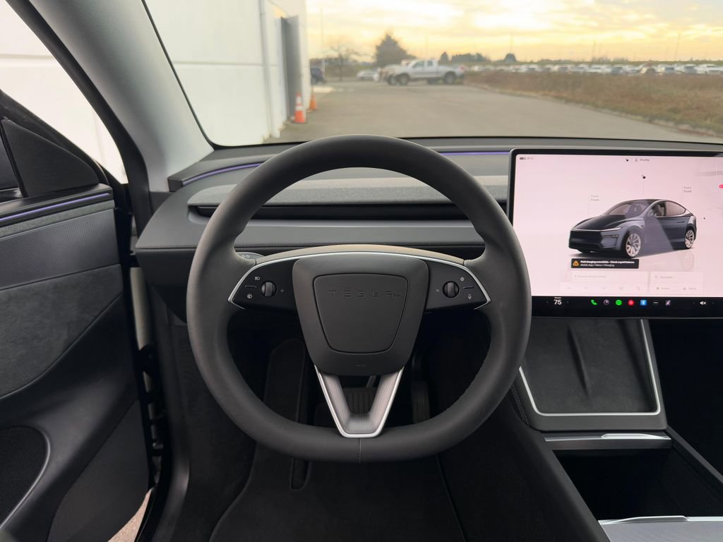 Used 2026 Tesla Model Y Long Range image 13