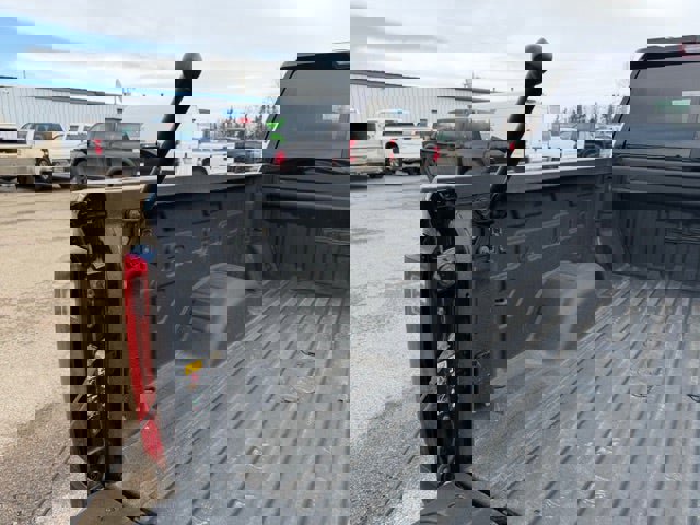 Used 2024 GMC Sierra 3500 Denali Ultimate image 31