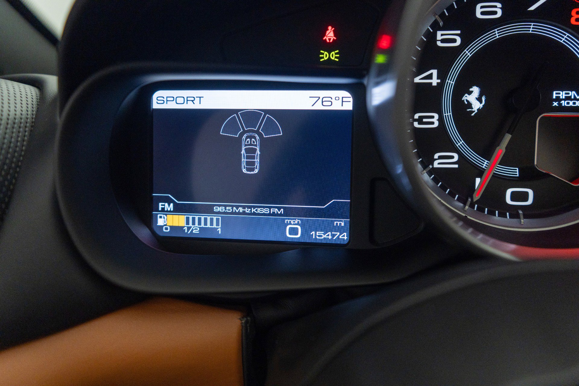 Used 2015 Ferrari California T RWD image 22