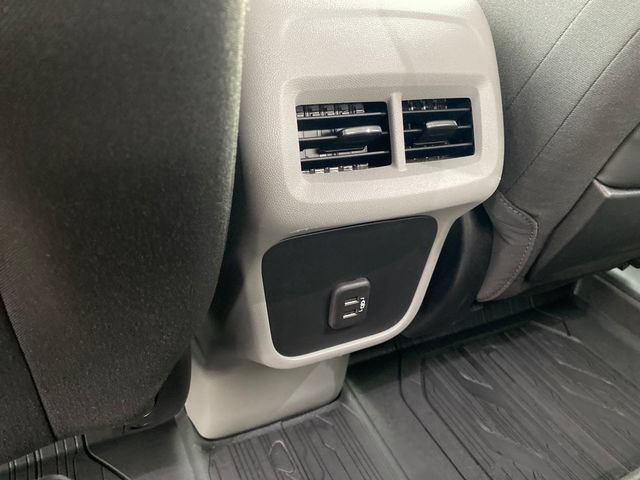Certified 2023 GMC Terrain SLE w/ Driver Convenience Package AWD/4WD image 19