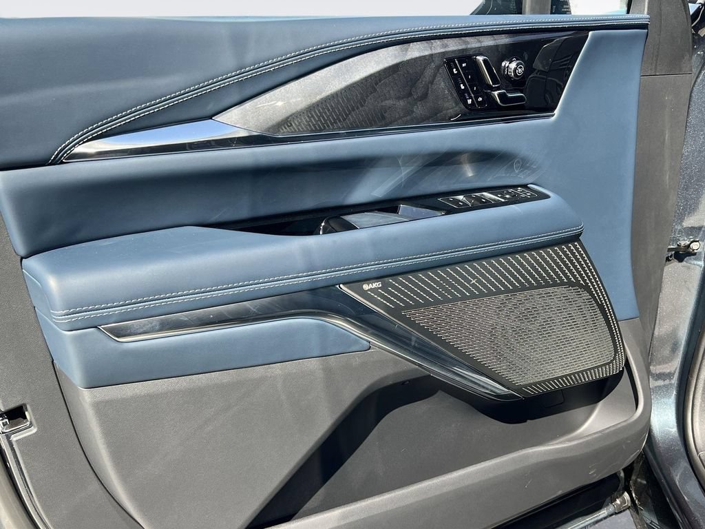 New 2026 Cadillac Escalade IQ Sport 2 AWD/4WD image 10
