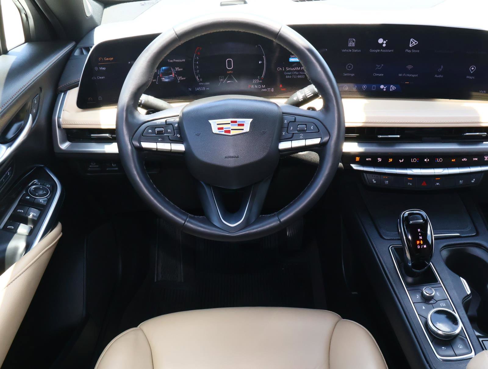 Used 2024 Cadillac XT4 Premium Luxury AWD/4WD image 14