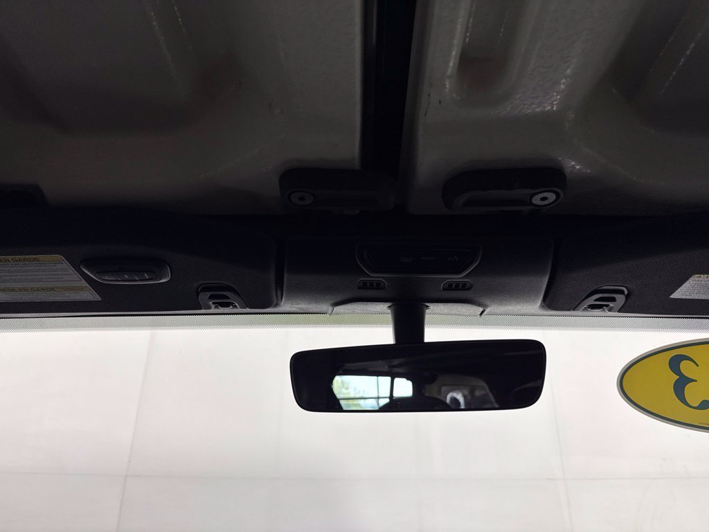 Used 2023 Jeep Wrangler Unlimited Sahara w/ LED Lighting Group AWD/4WD image 32