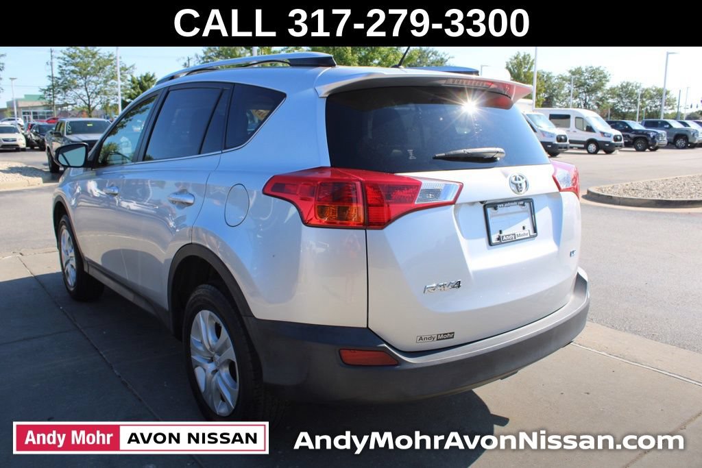 Used 2014 Toyota RAV4 LE FWD image 5