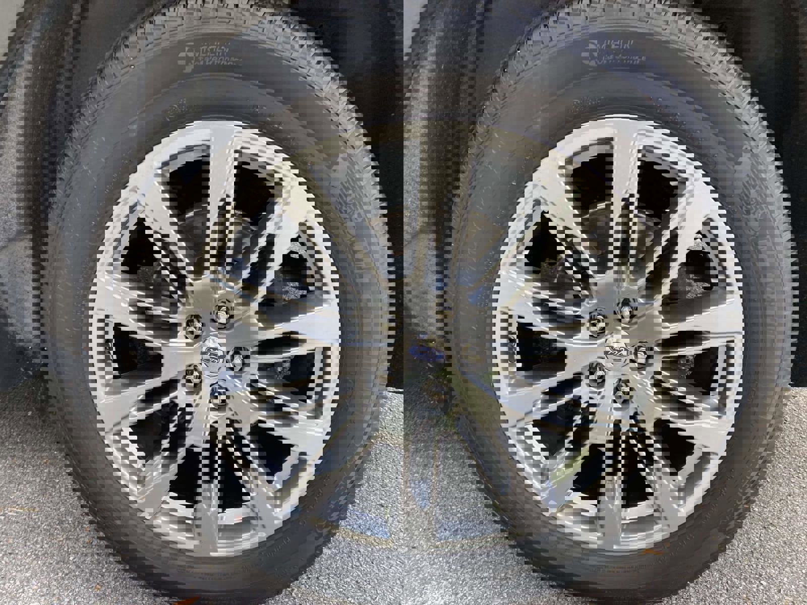 Used 2025 Ford Explorer Platinum image 13