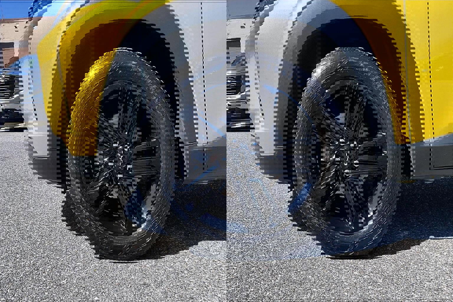 Used 2024 Chevrolet Trax ACTIV w/ Sunroof Package image 8