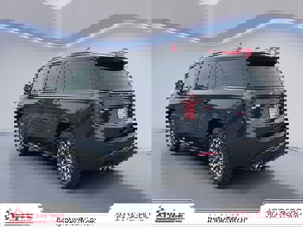 Used 2025 Chevrolet Tahoe Z71 image 3