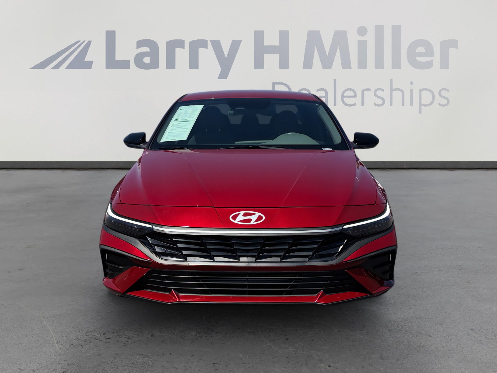 Certified 2025 Hyundai Elantra Sport FWD image 8