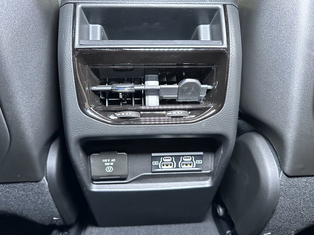 New 2025 Jeep Grand Cherokee Laredo image 23